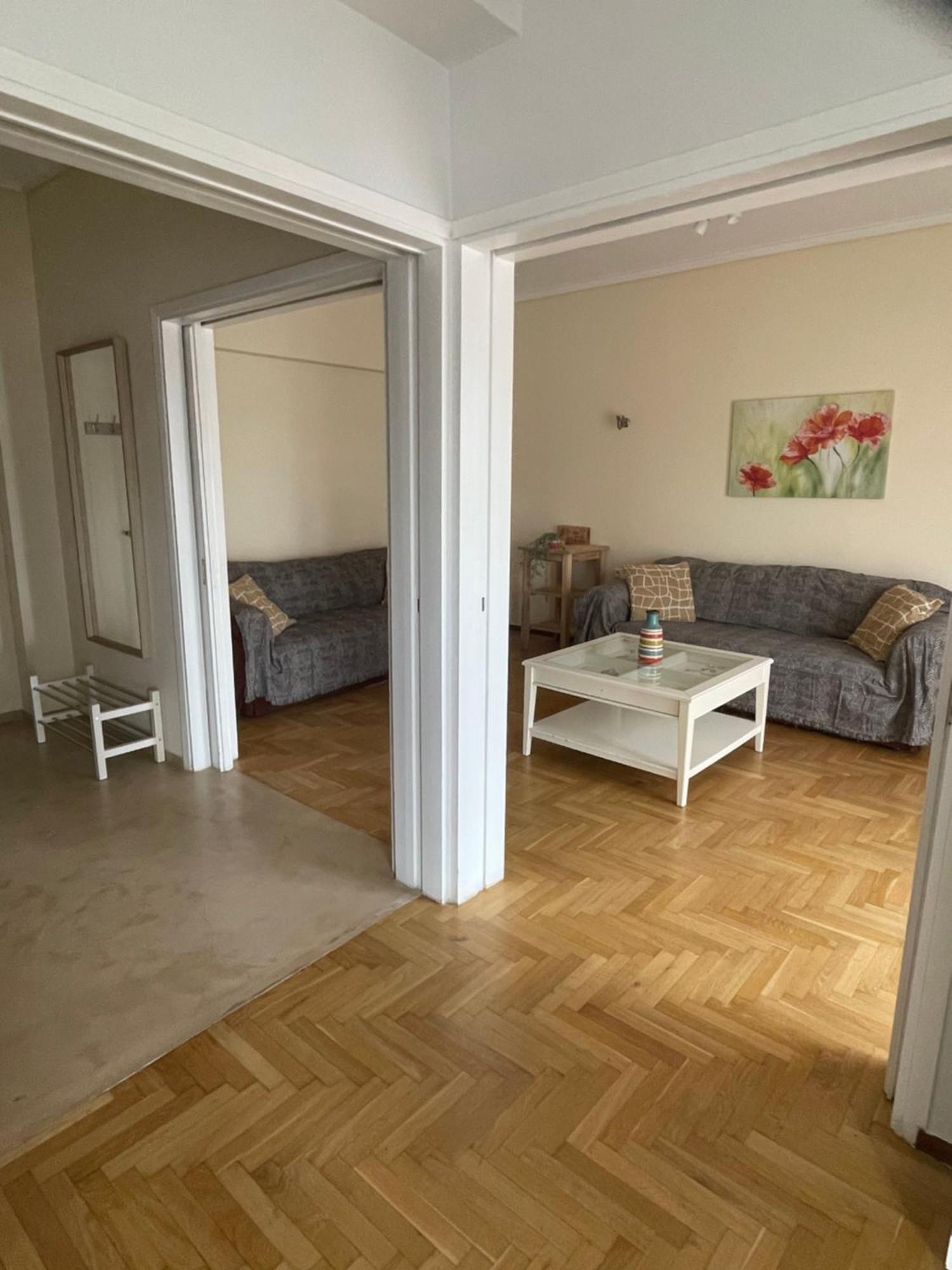 Cozy Apartment Near Metro-Athens View Luaran gambar